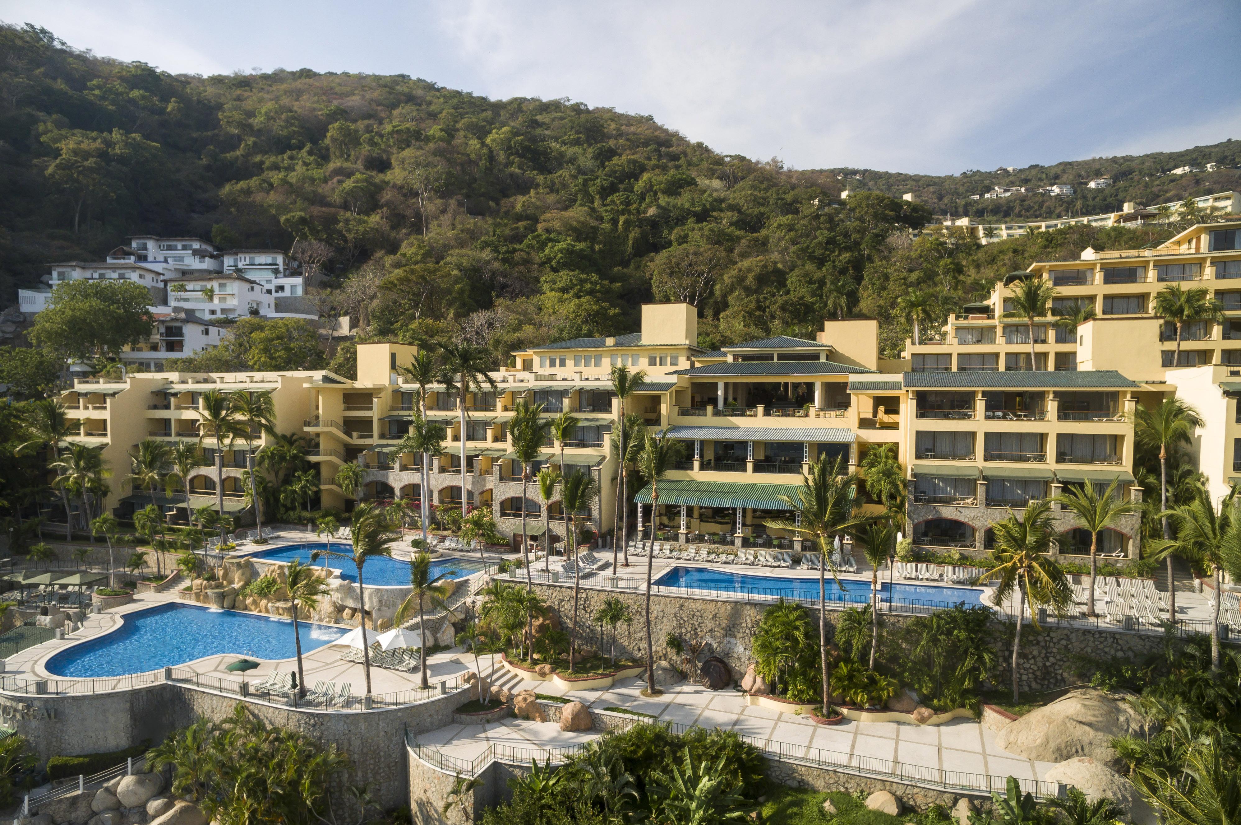 Camino Real Acapulco Diamante Hotel Exterior photo The resort