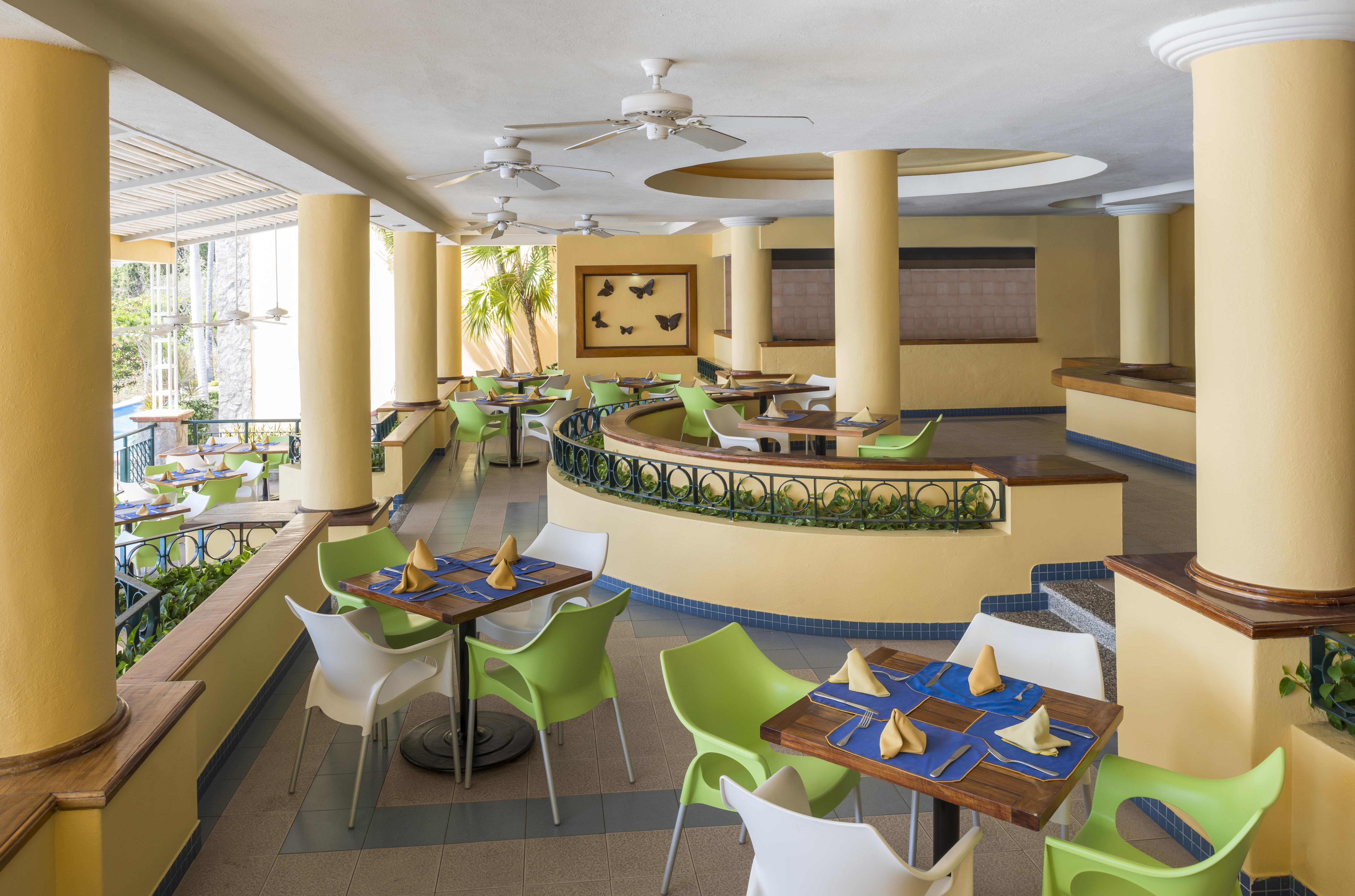 Camino Real Acapulco Diamante Hotel Exterior photo The restaurant