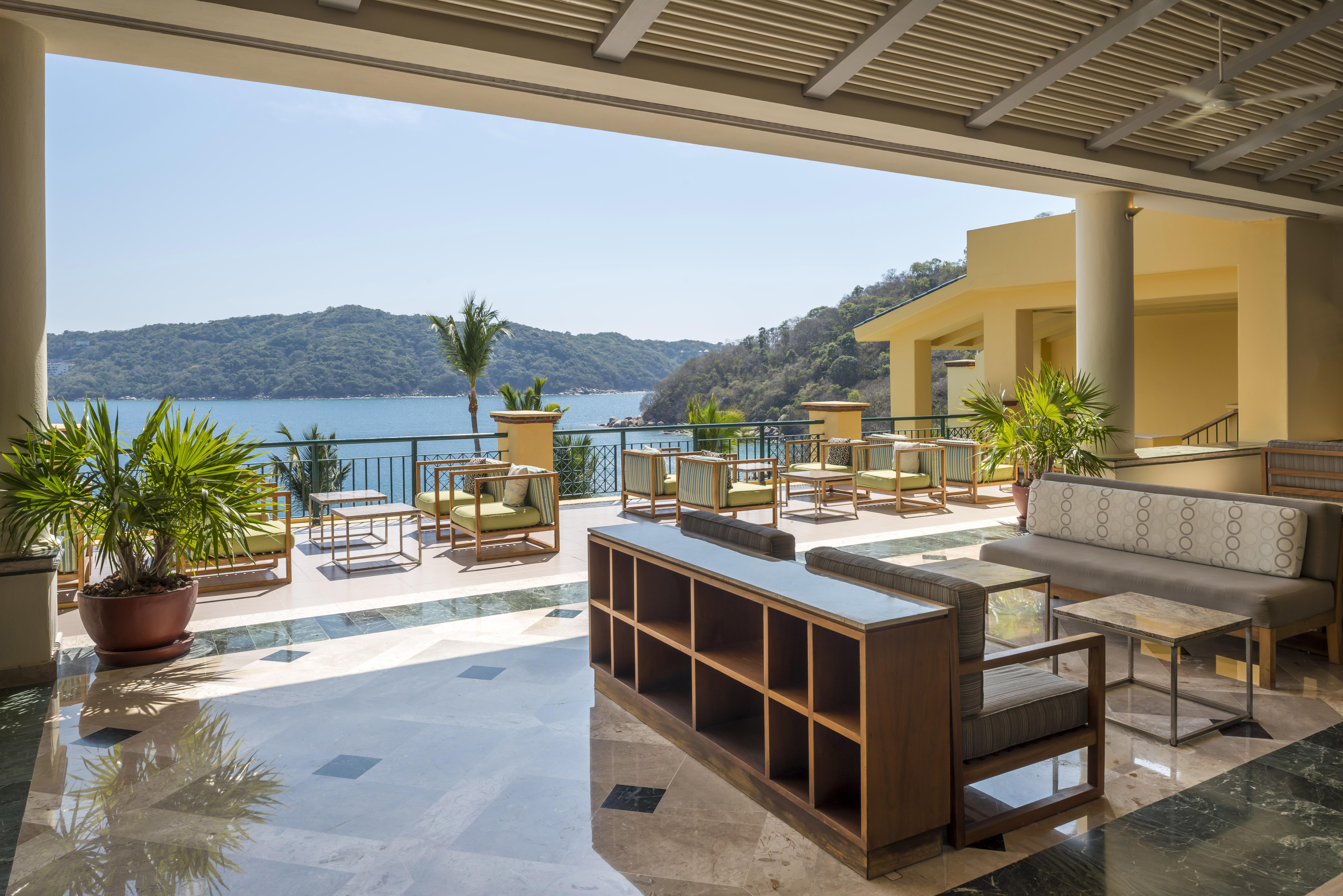 Camino Real Acapulco Diamante Hotel Exterior photo The Westin Resort and Spa, Playa Mujeres