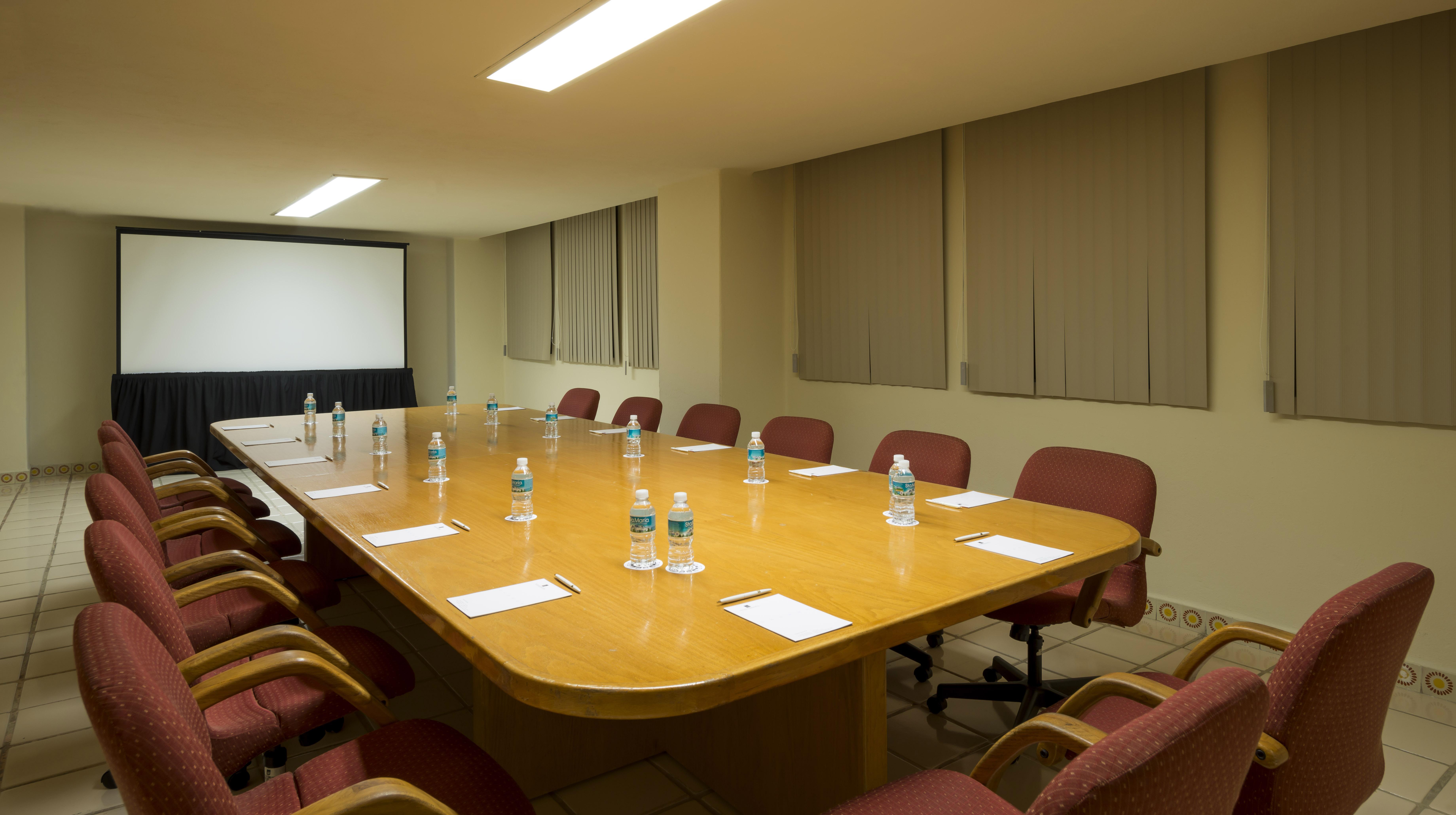 Camino Real Acapulco Diamante Hotel Exterior photo A typical boardroom